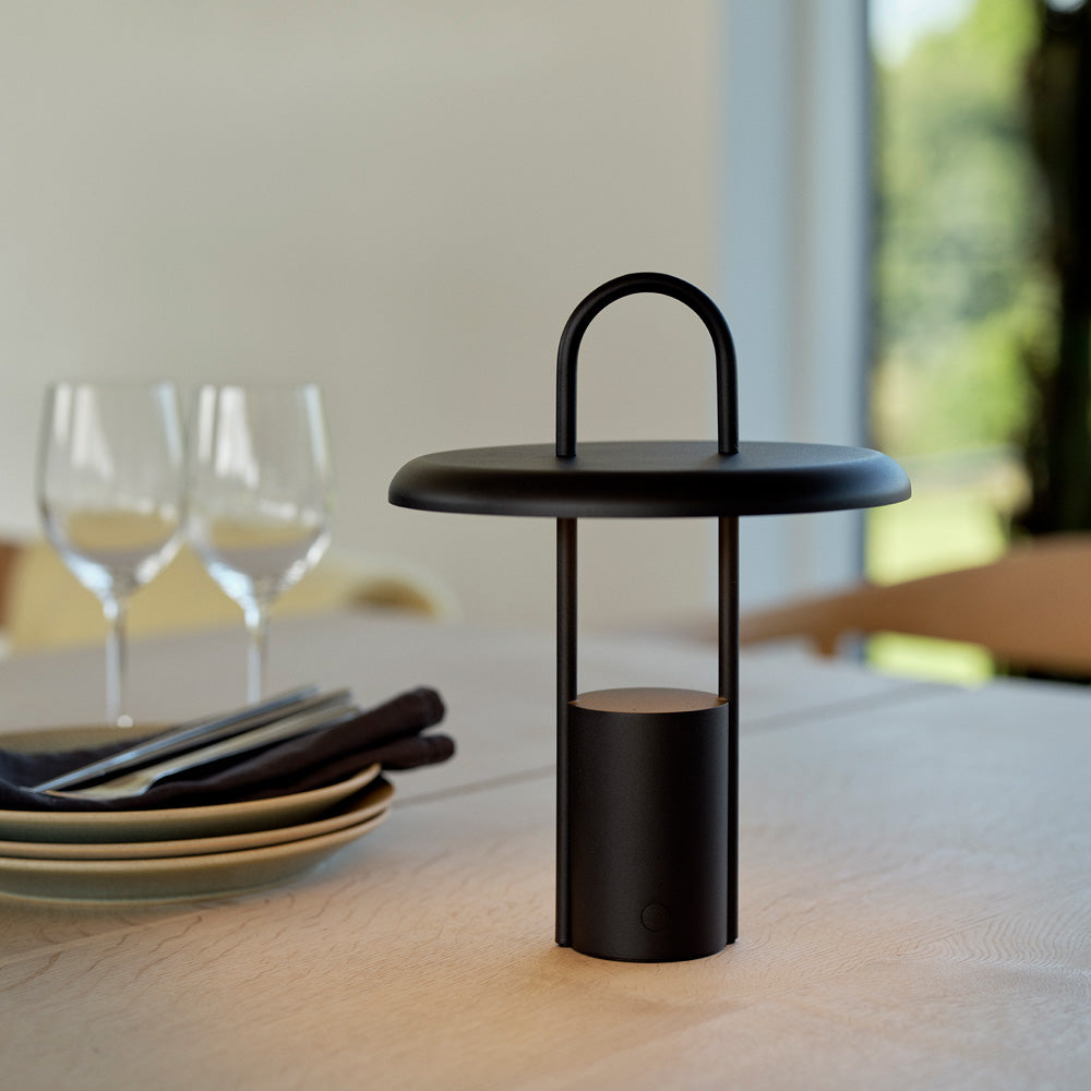 PIER LED LAMPE - SVART