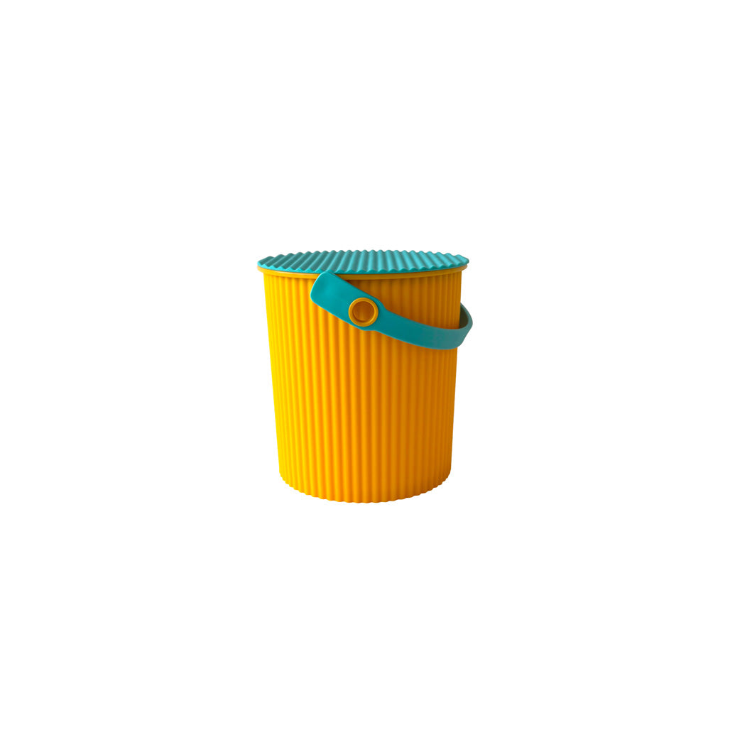 OMNIOUTIL BABY BØTTE - 0,7 LITER - FLERE FARGER