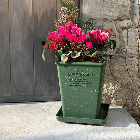 GARDEN - FIRKANTET POTTE 9.5 LITER - GRØNN